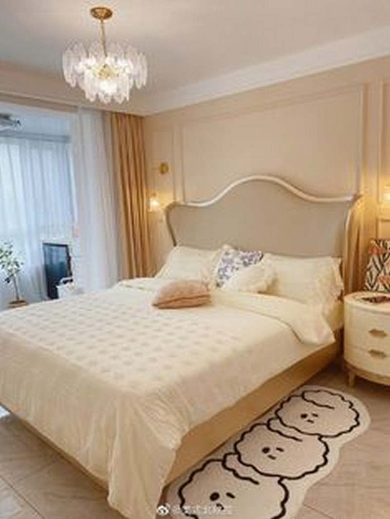 * Giường Ngủ Tân Cổ Điển: Kết Hợp Hoàn Hảo Giữa Cổ Điển Và Hiện Đại